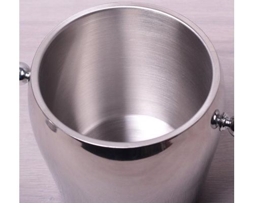 Ведро для льда Kamille 2000мл из нержавеющей стали с двойными стенками и крышкой Ведро для льда Kamille 2000мл из нержавеющей стали с двойными стенками и крышкой
